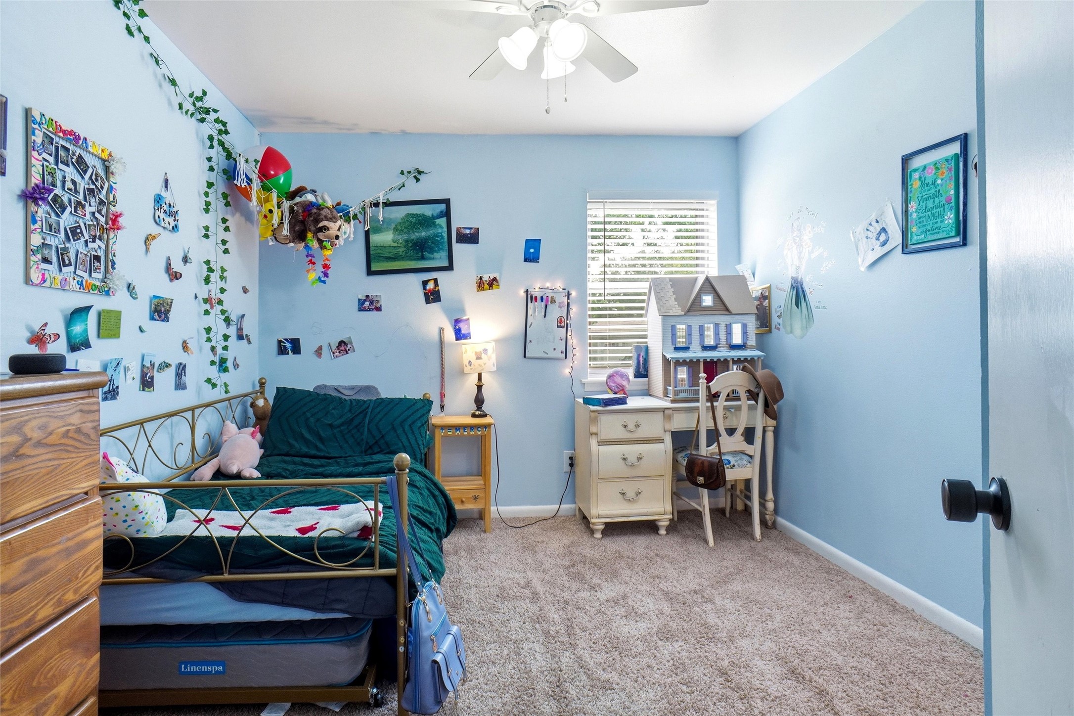 889 Jerry Lane Bedford TX 76022