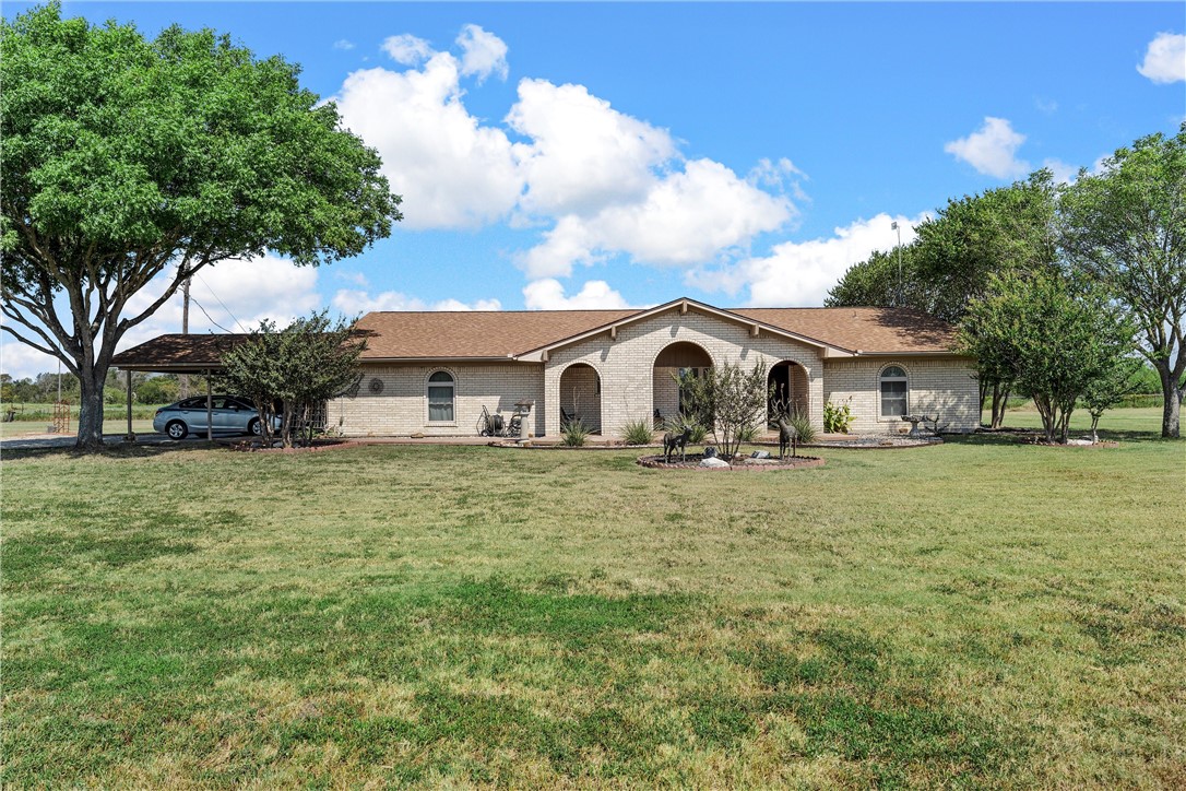 1061 Highway 31 Axtell TX 76624
