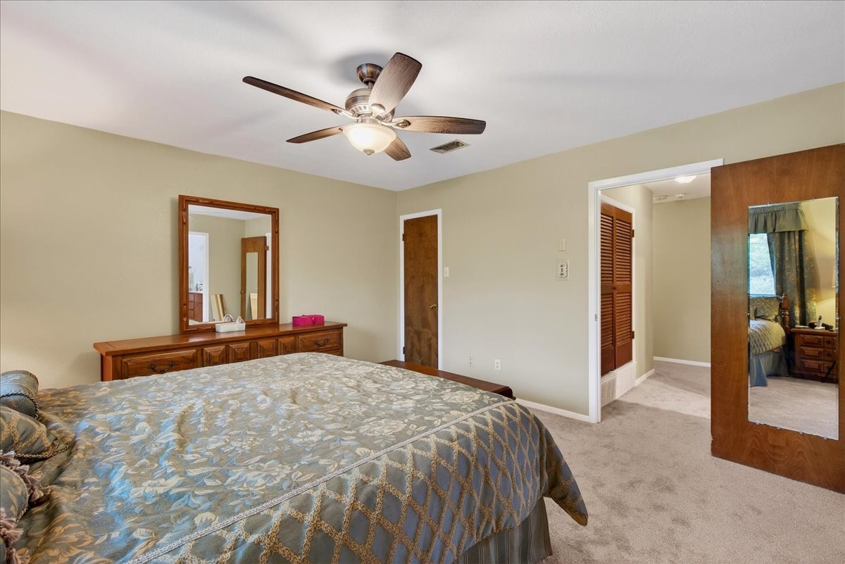 1808 E Cedar Elm Drive Arlington TX 76012