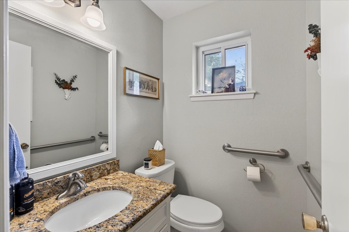 1808 E Cedar Elm Drive Arlington TX 76012