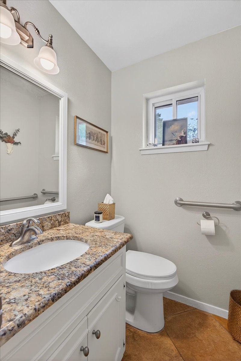 1808 E Cedar Elm Drive Arlington TX 76012