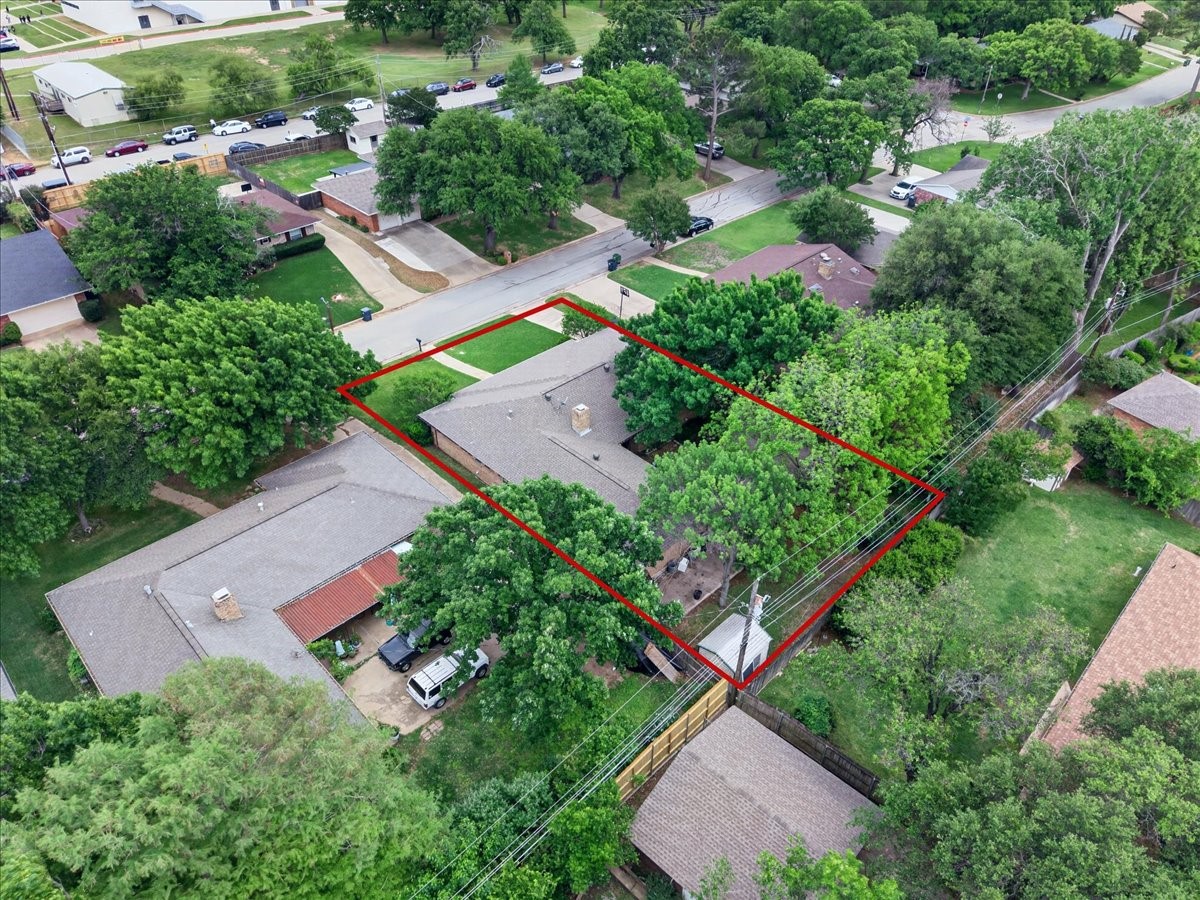 1808 E Cedar Elm Drive Arlington TX 76012