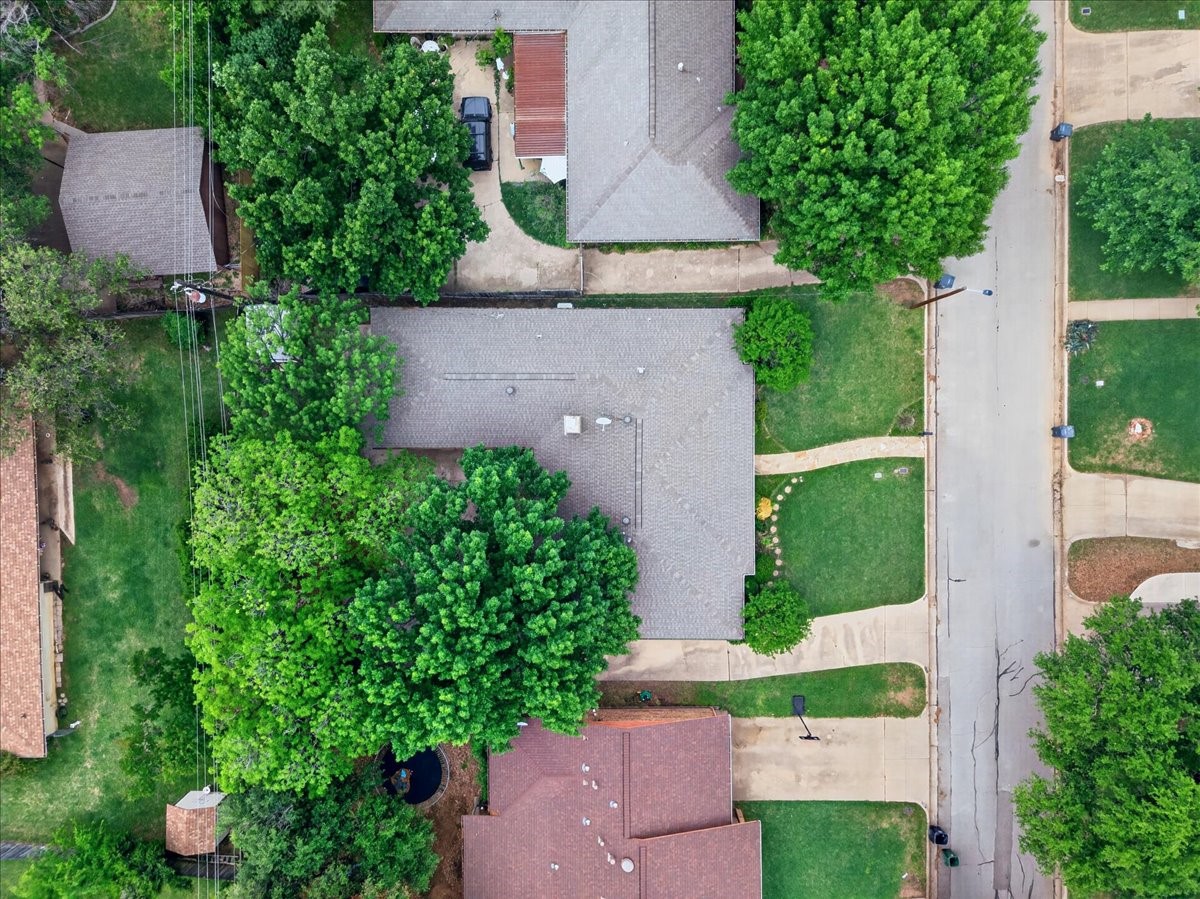 1808 E Cedar Elm Drive Arlington TX 76012