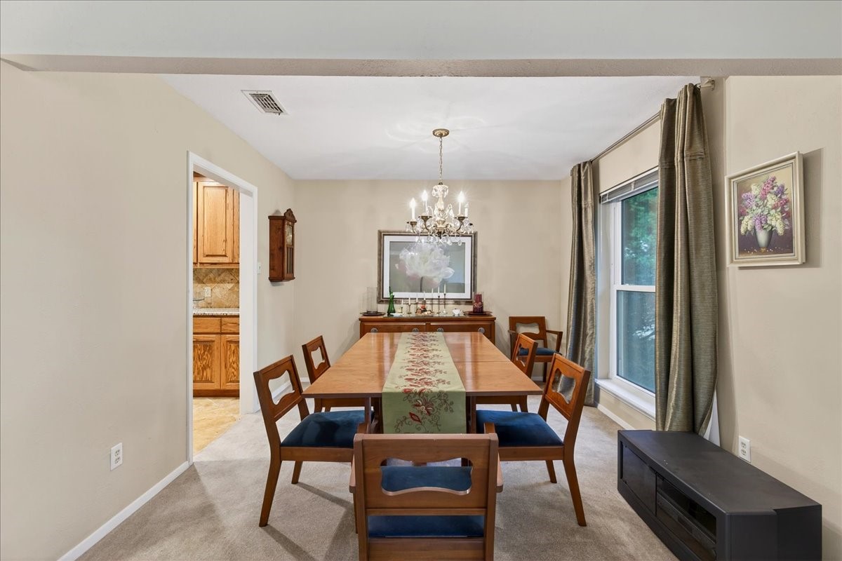 1808 E Cedar Elm Drive Arlington TX 76012