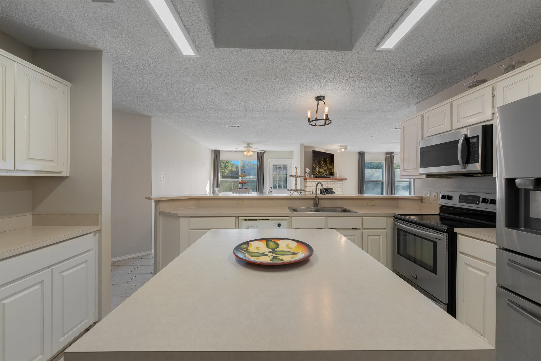 705 Western Trail Keller TX 76248