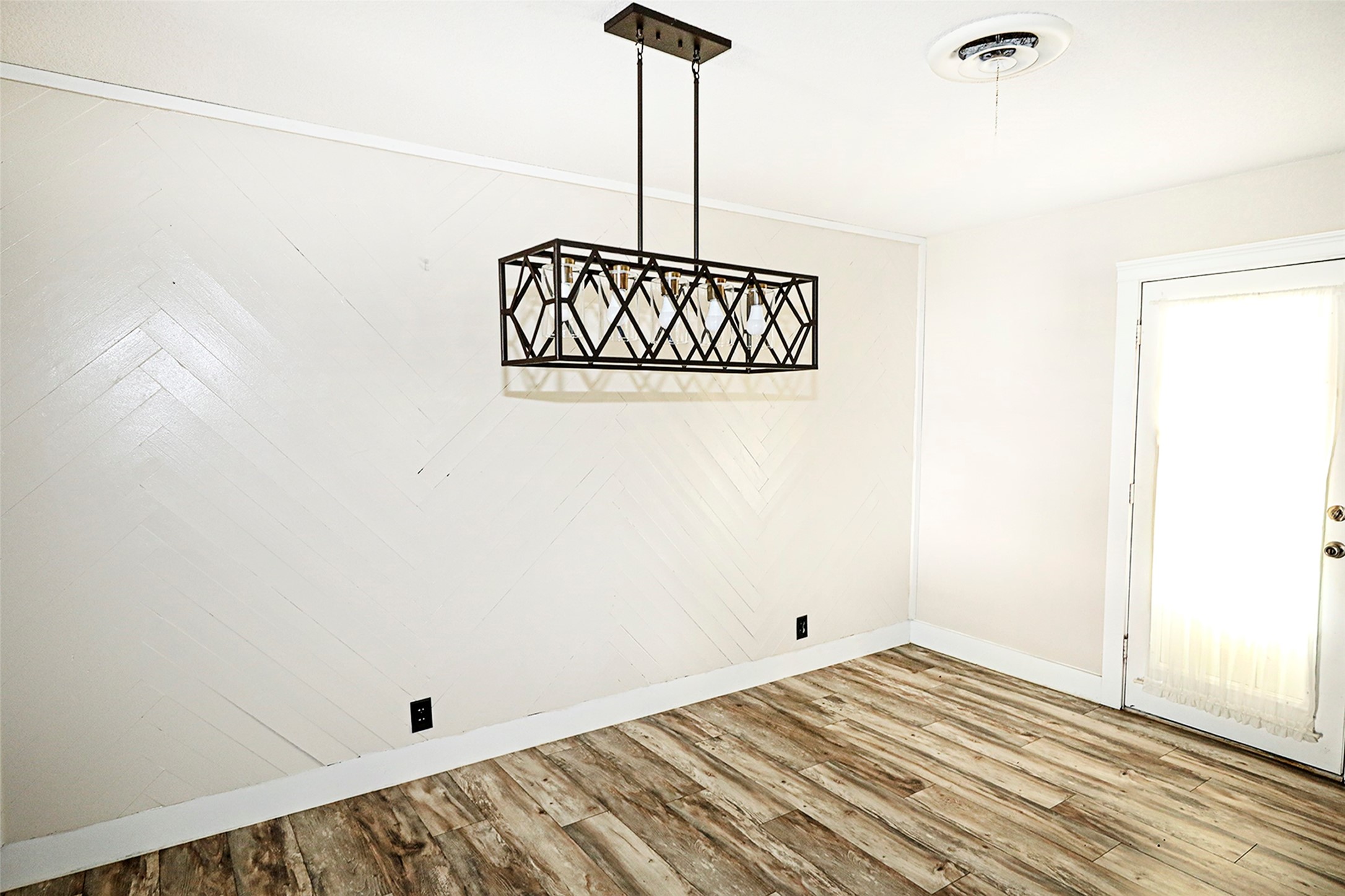 1209 Pebble Street Bowie TX 76230