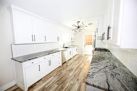 1209 Pebble Street Bowie TX 76230