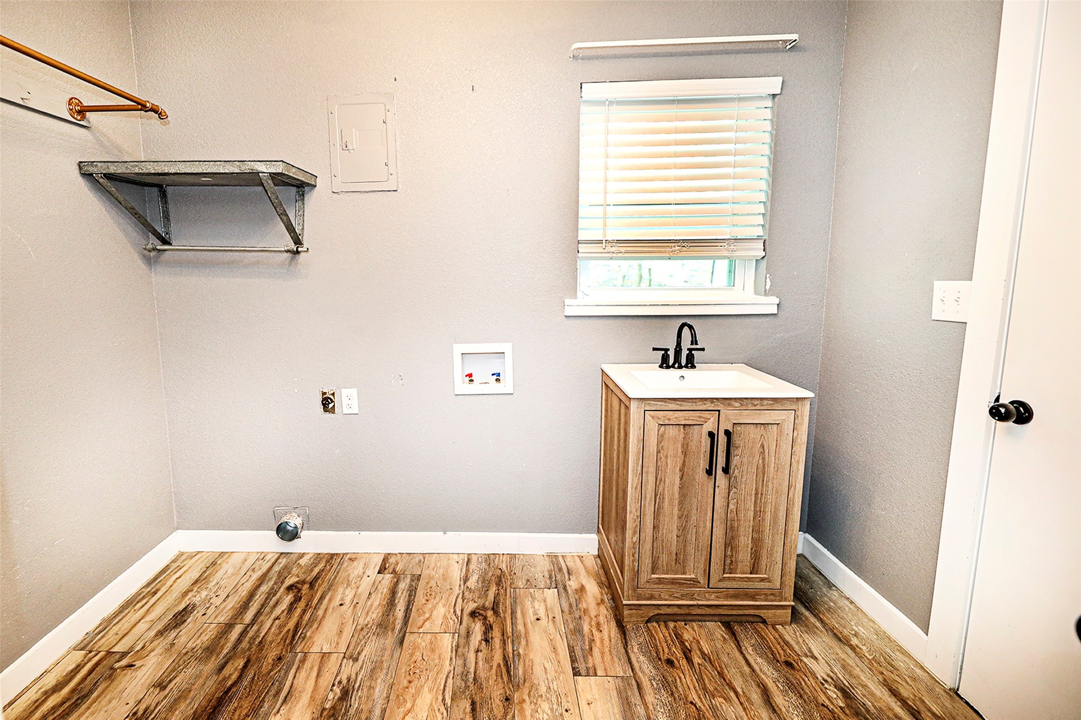 1209 Pebble Street Bowie TX 76230