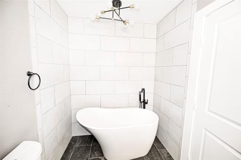 1209 Pebble Street Bowie TX 76230