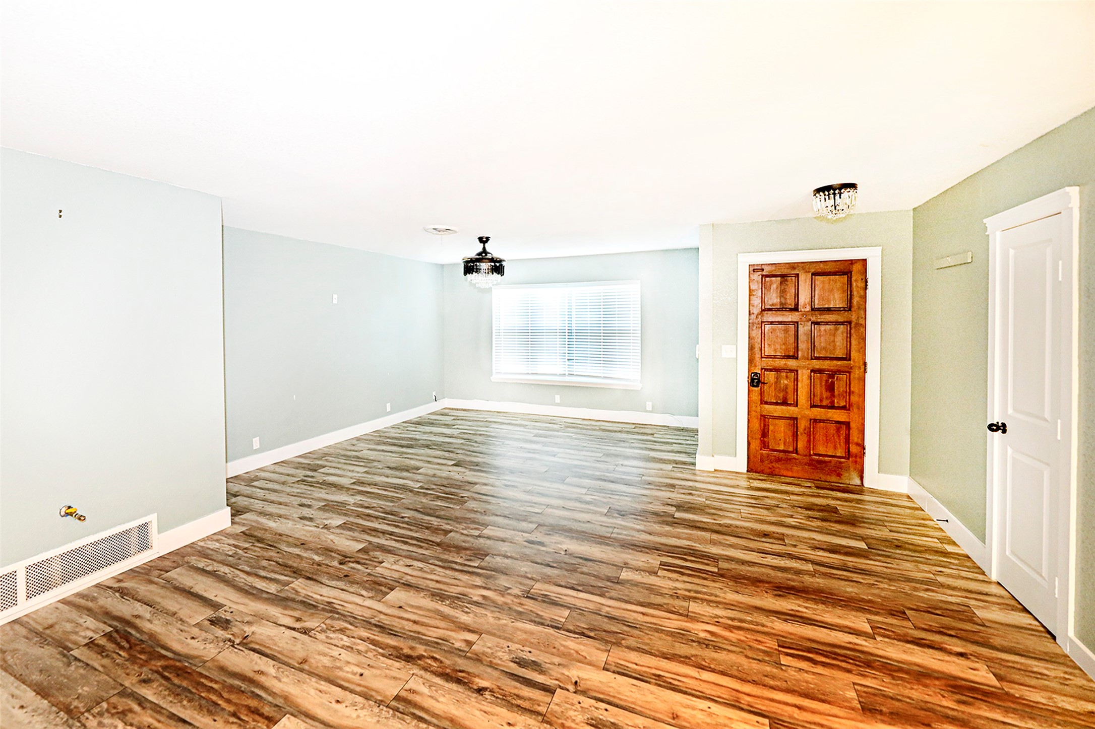 1209 Pebble Street Bowie TX 76230