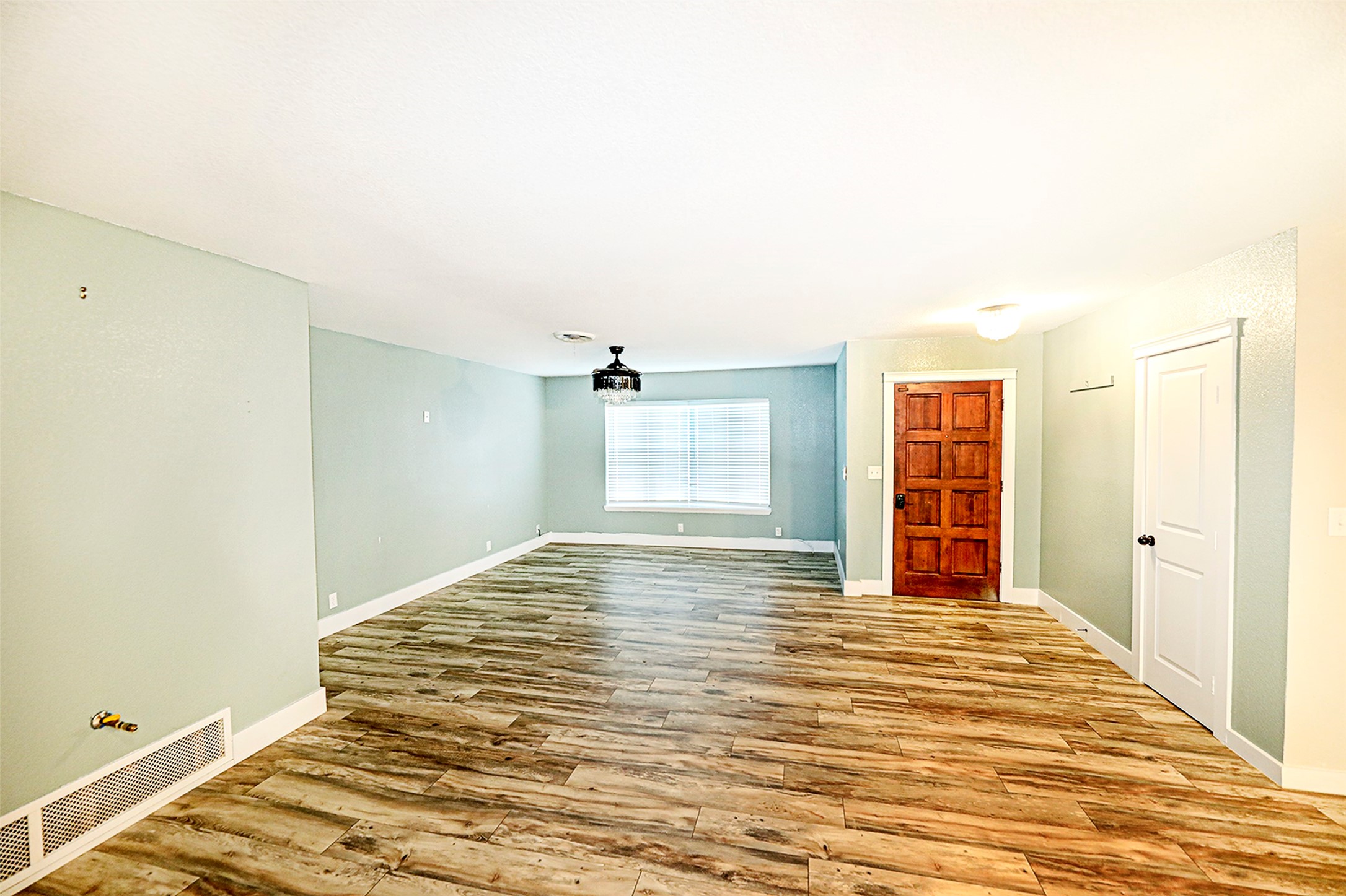 1209 Pebble Street Bowie TX 76230