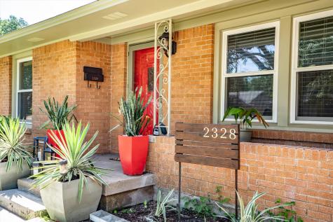 2328 Materhorn Drive Dallas TX 75228