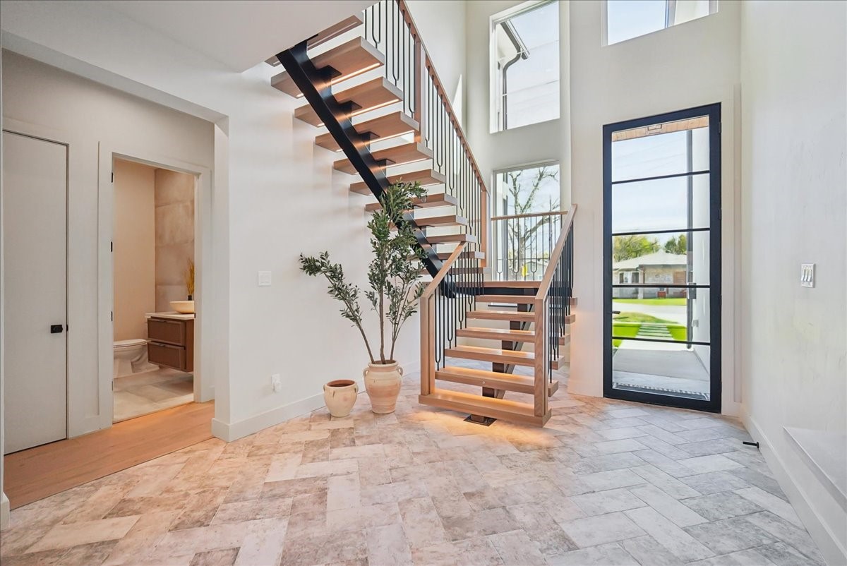 6471 Trammel Drive Dallas TX 75214