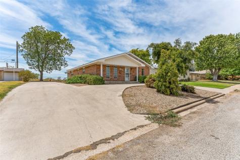 1317 Haven Drive Comanche TX 76442