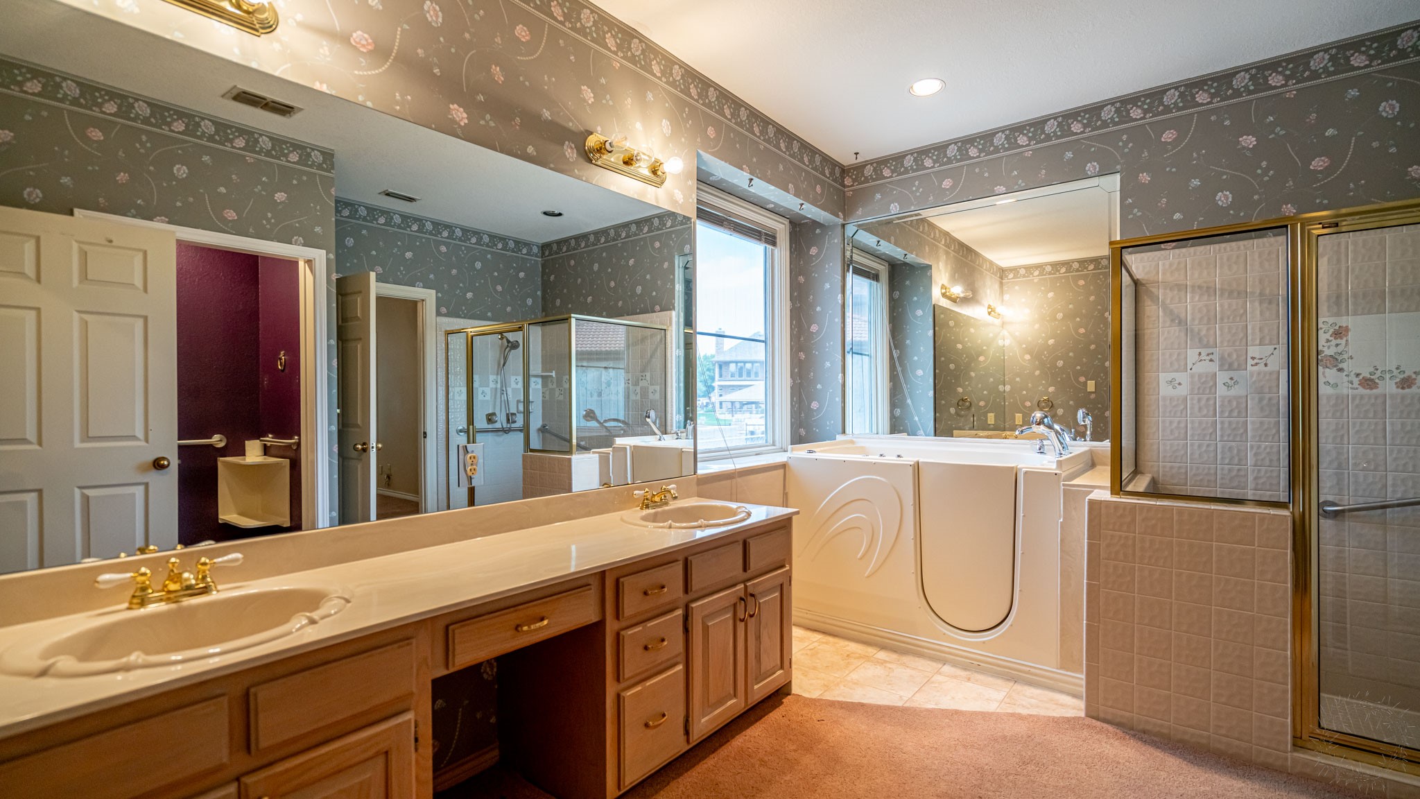2401 Pebble Drive Granbury TX 76048