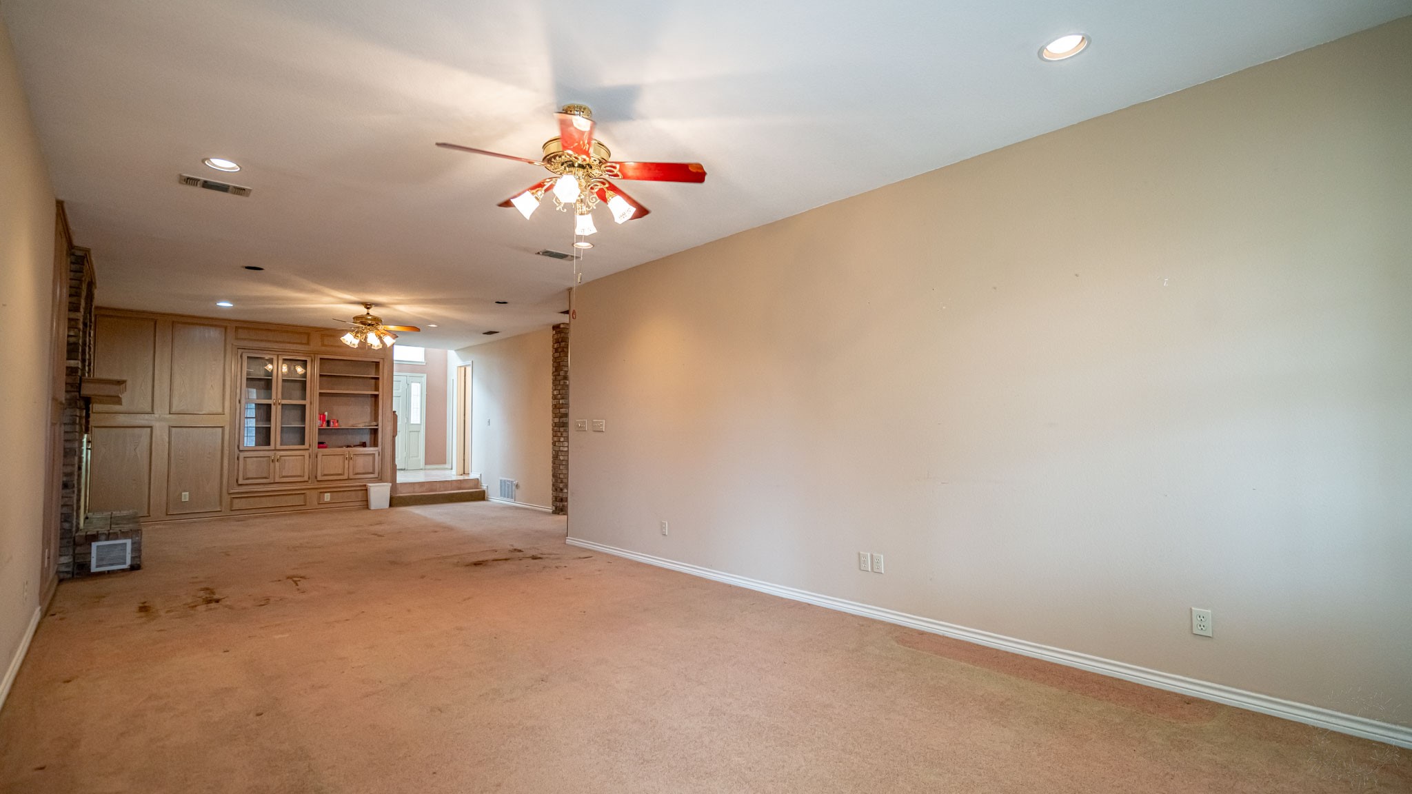 2401 Pebble Drive Granbury TX 76048