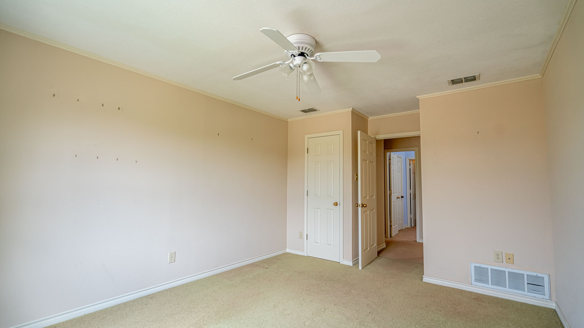 2401 Pebble Drive Granbury TX 76048