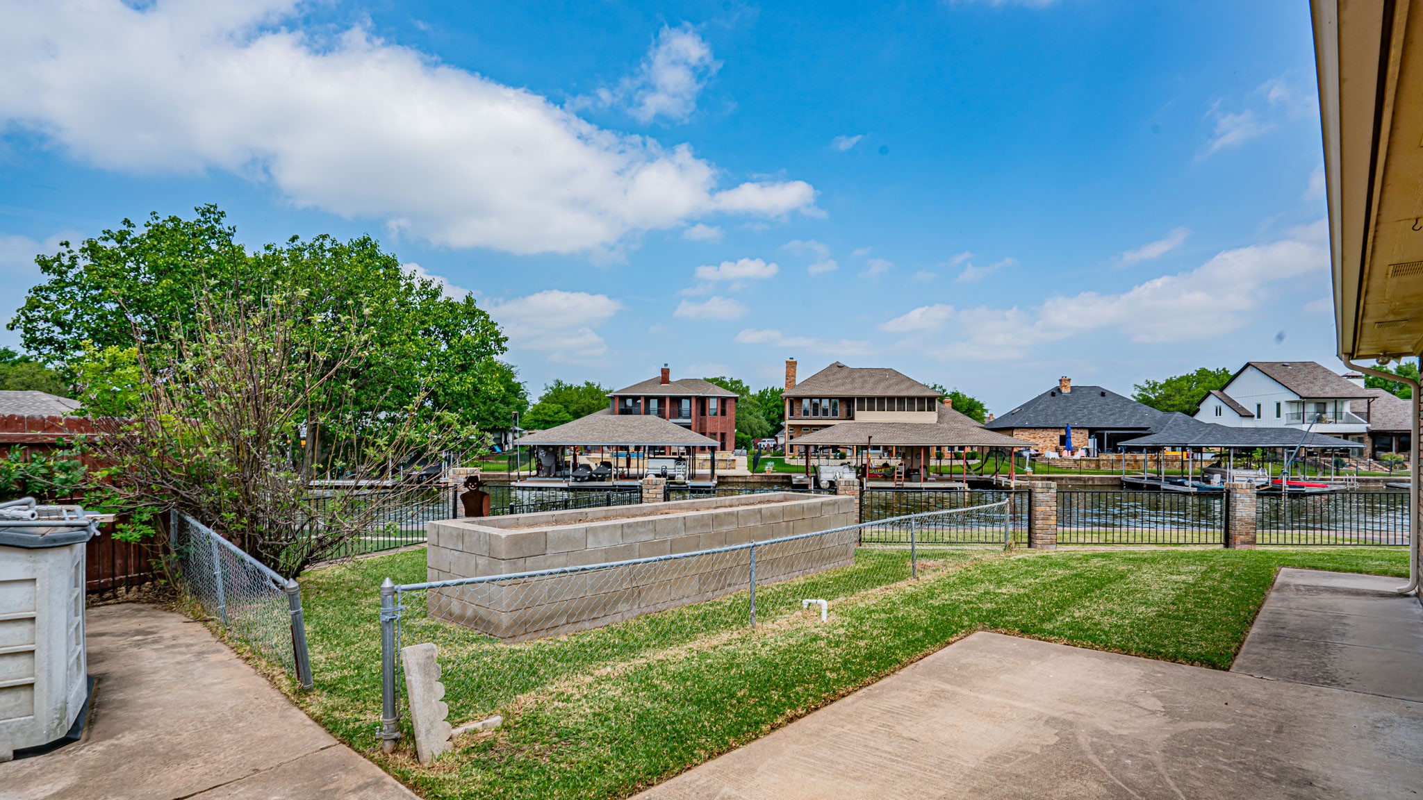 2401 Pebble Drive Granbury TX 76048