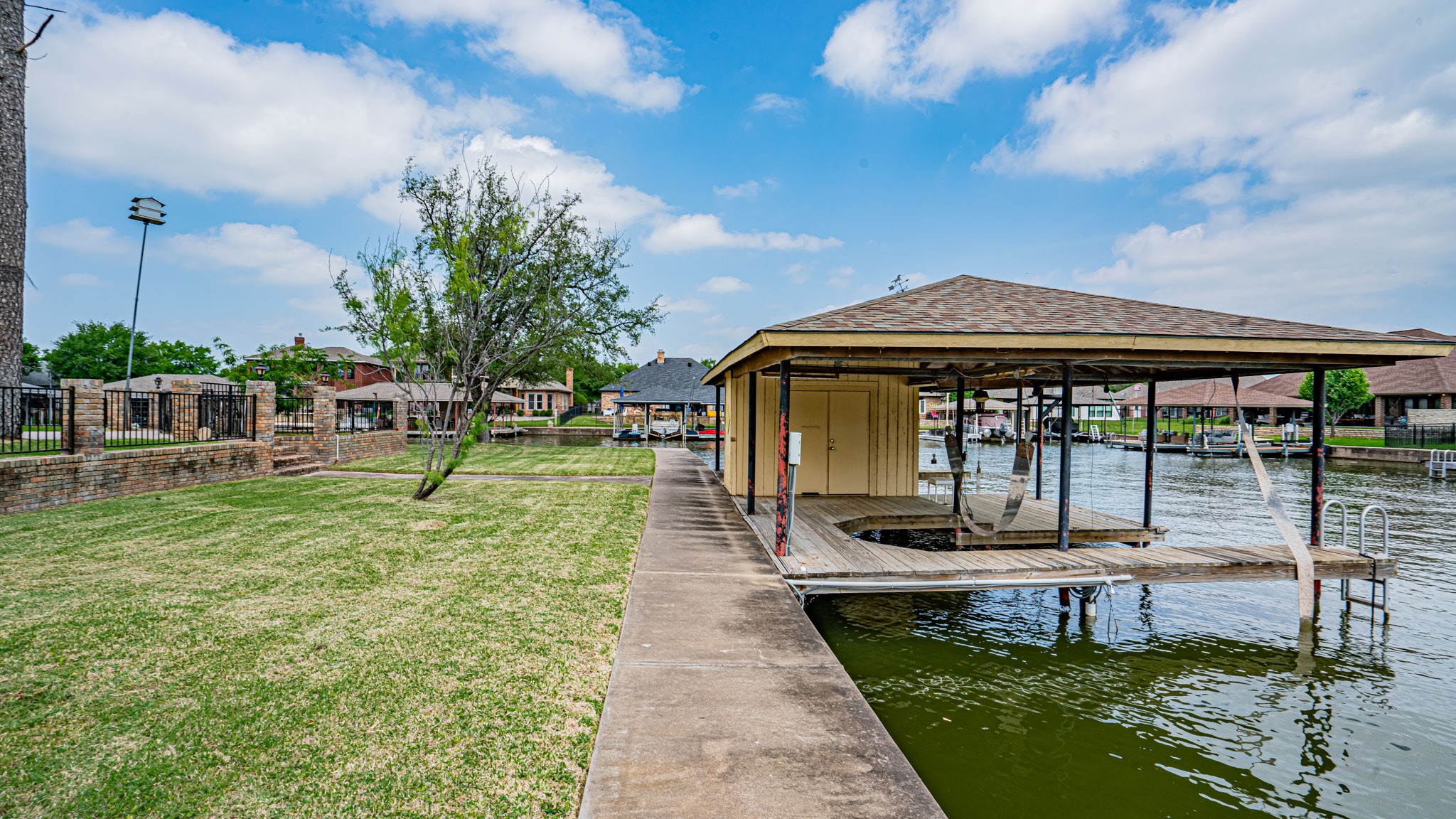 2401 Pebble Drive Granbury TX 76048