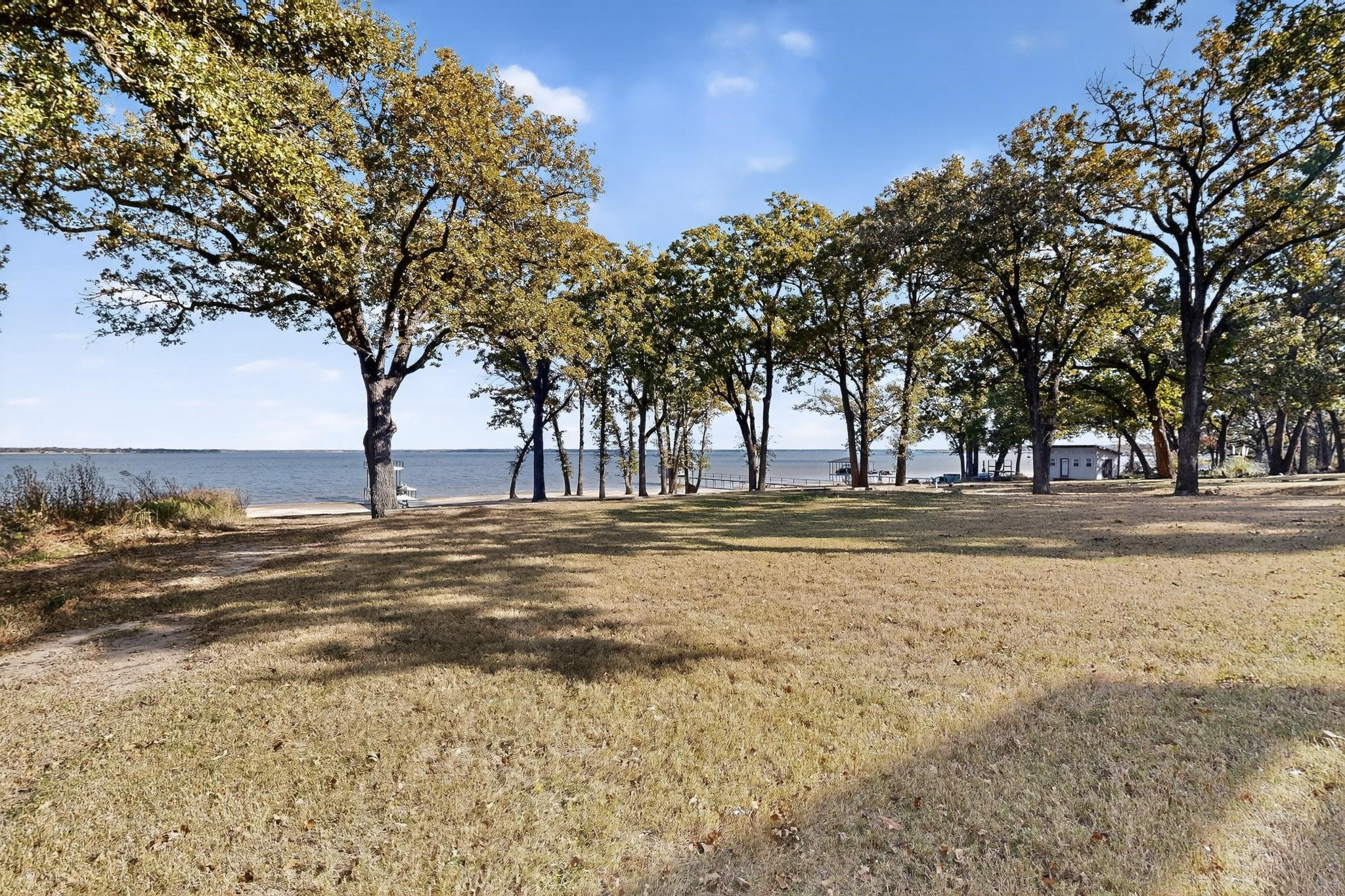 8839 Southern Shore Court Kemp TX 75143