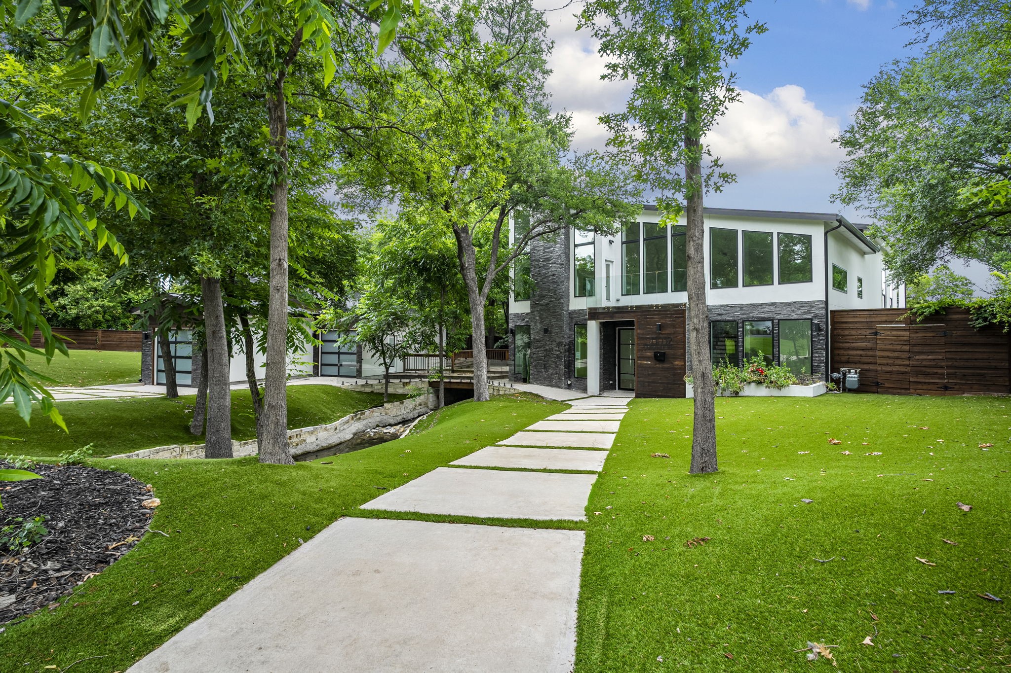 13032 Copenhill Road Dallas TX 75240