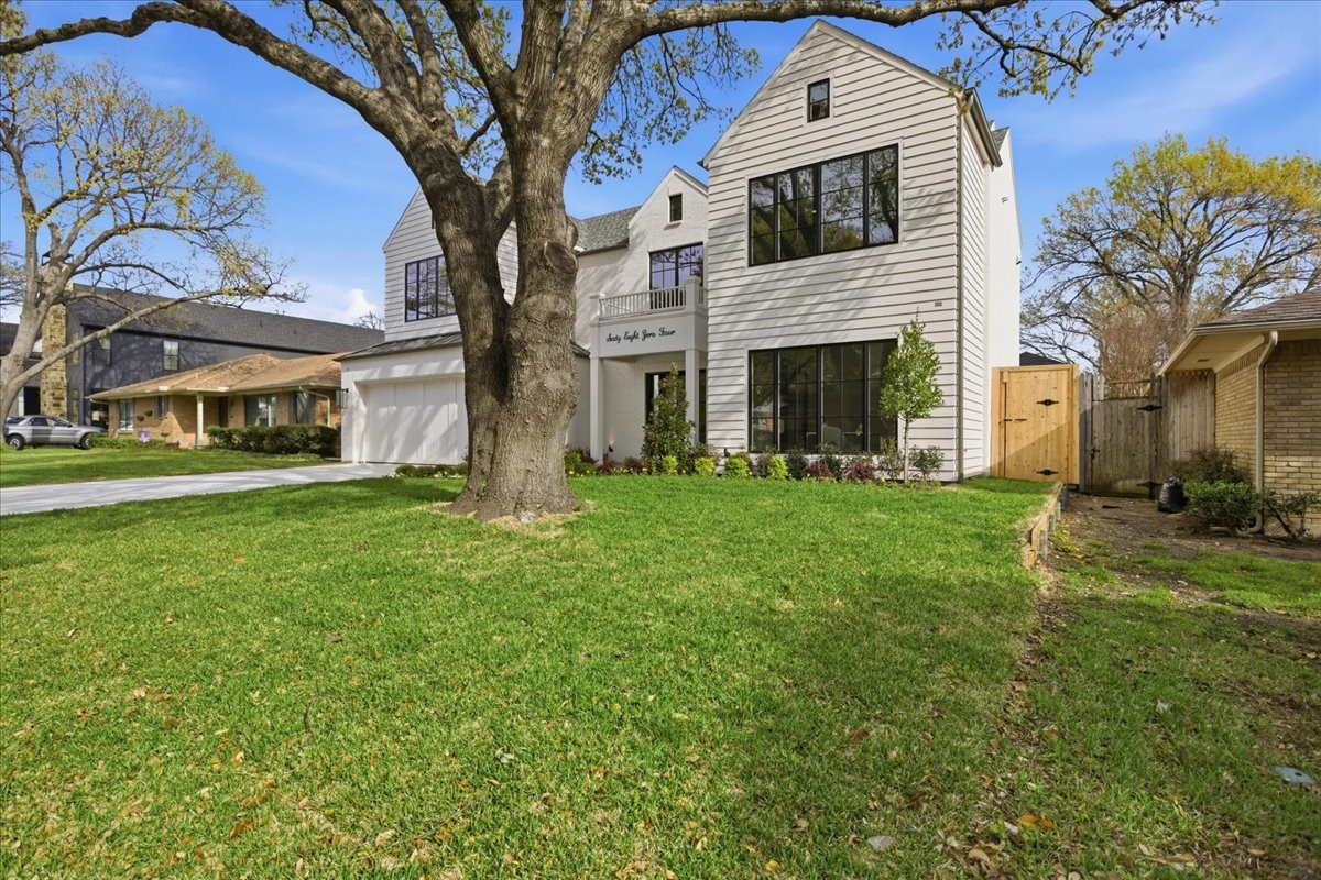 6804 Santa Maria Lane Dallas TX 75214