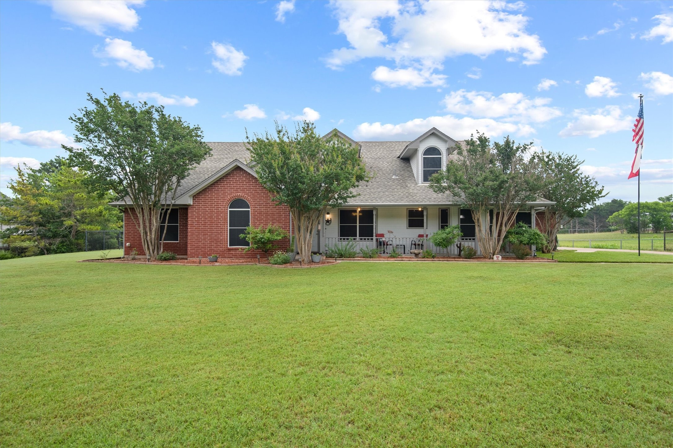4502 Pecan Creek Drive Midlothian TX 76065