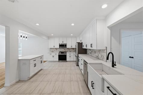 2228 Goldenrod Avenue Fort Worth TX 76111