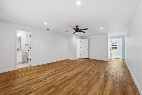 2228 Goldenrod Avenue Fort Worth TX 76111
