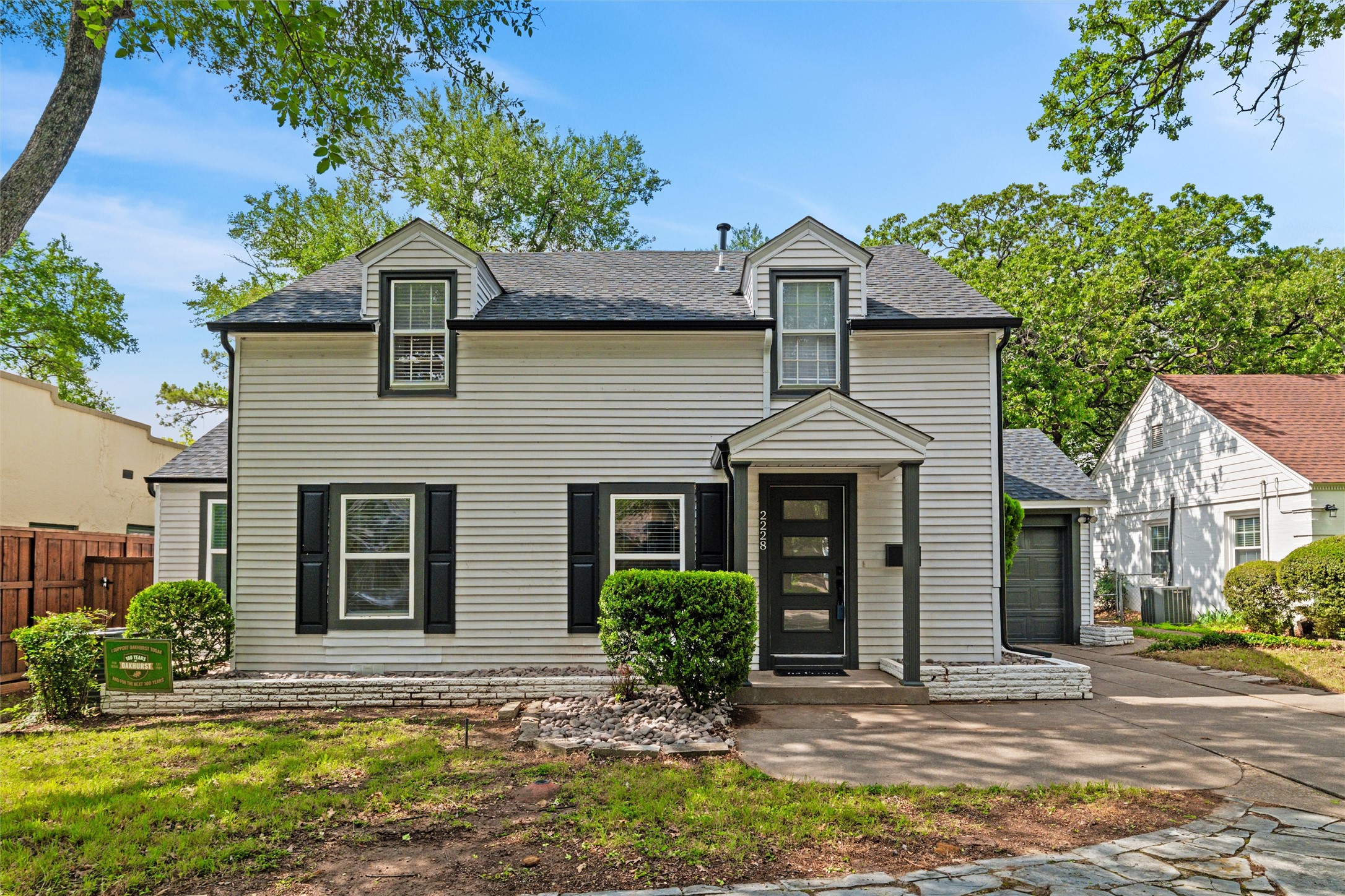 2228 Goldenrod Avenue Fort Worth TX 76111