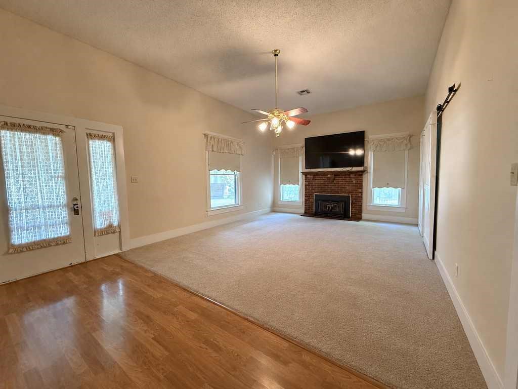 1708 S Wall Street Belton TX 76513