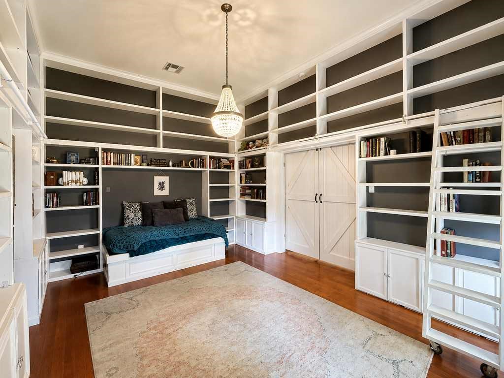 1708 S Wall Street Belton TX 76513