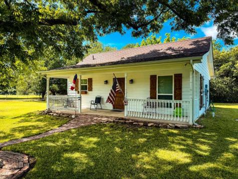 1708 S Wall Street Belton TX 76513