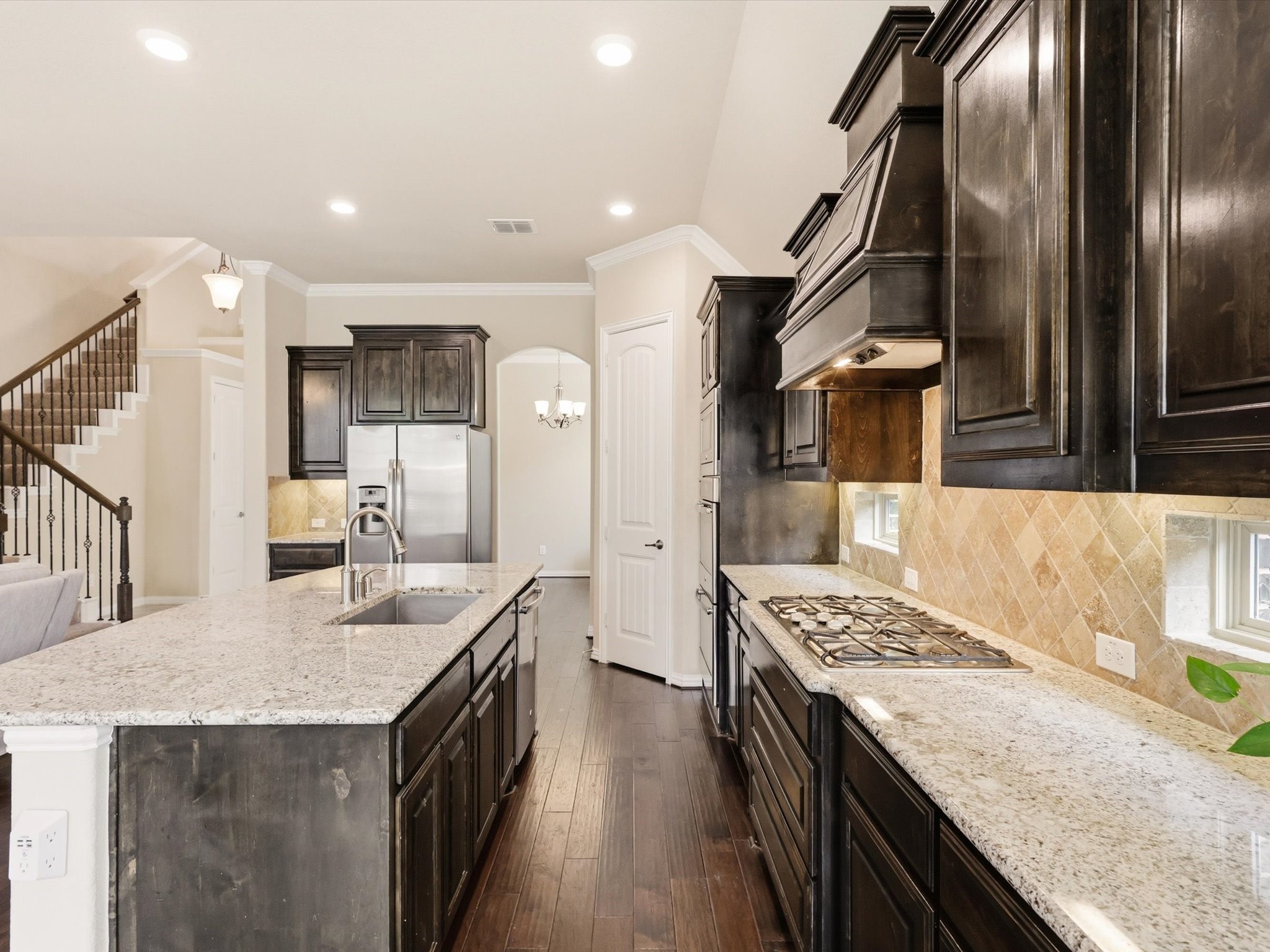 800 River Oak Avenue Euless TX 76039