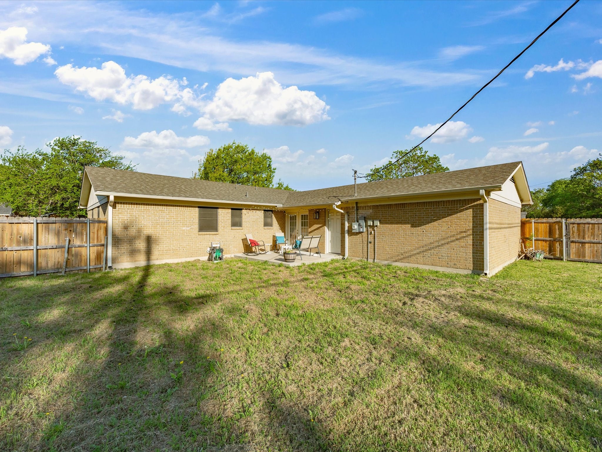 216 NE Cindy Lane Burleson TX 76028