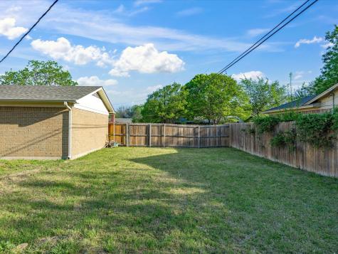 216 NE Cindy Lane Burleson TX 76028