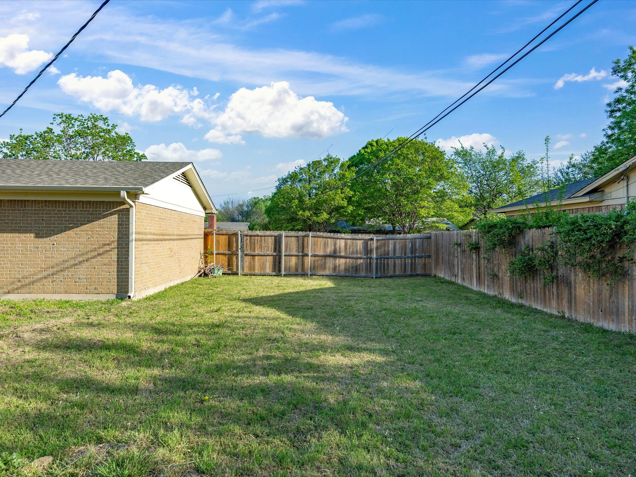 216 NE Cindy Lane Burleson TX 76028