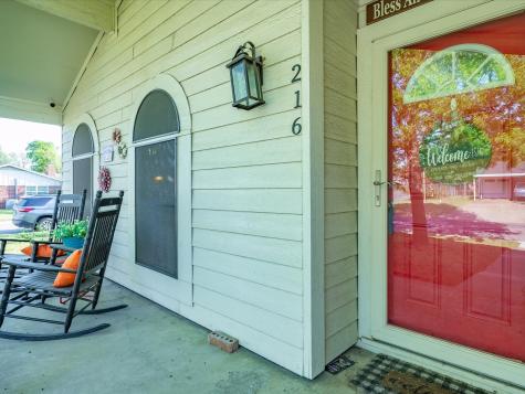 216 NE Cindy Lane Burleson TX 76028