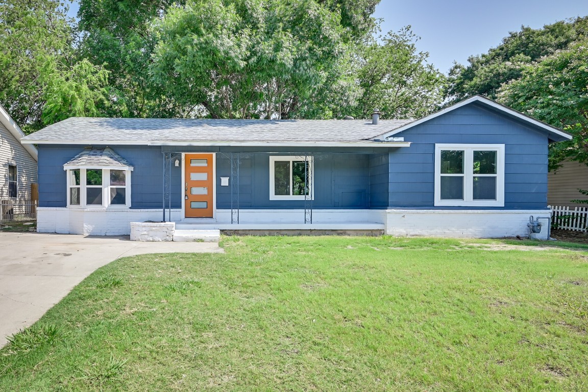 5217 Vicki Street Haltom City TX 76117