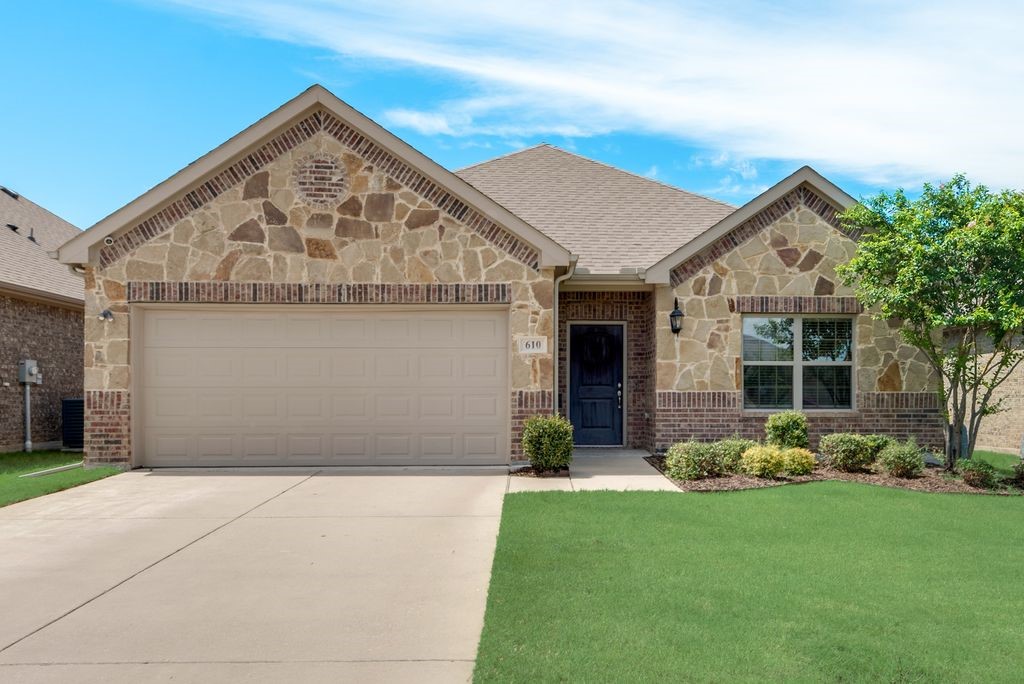 610 Redwood Drive Greenville TX 75402