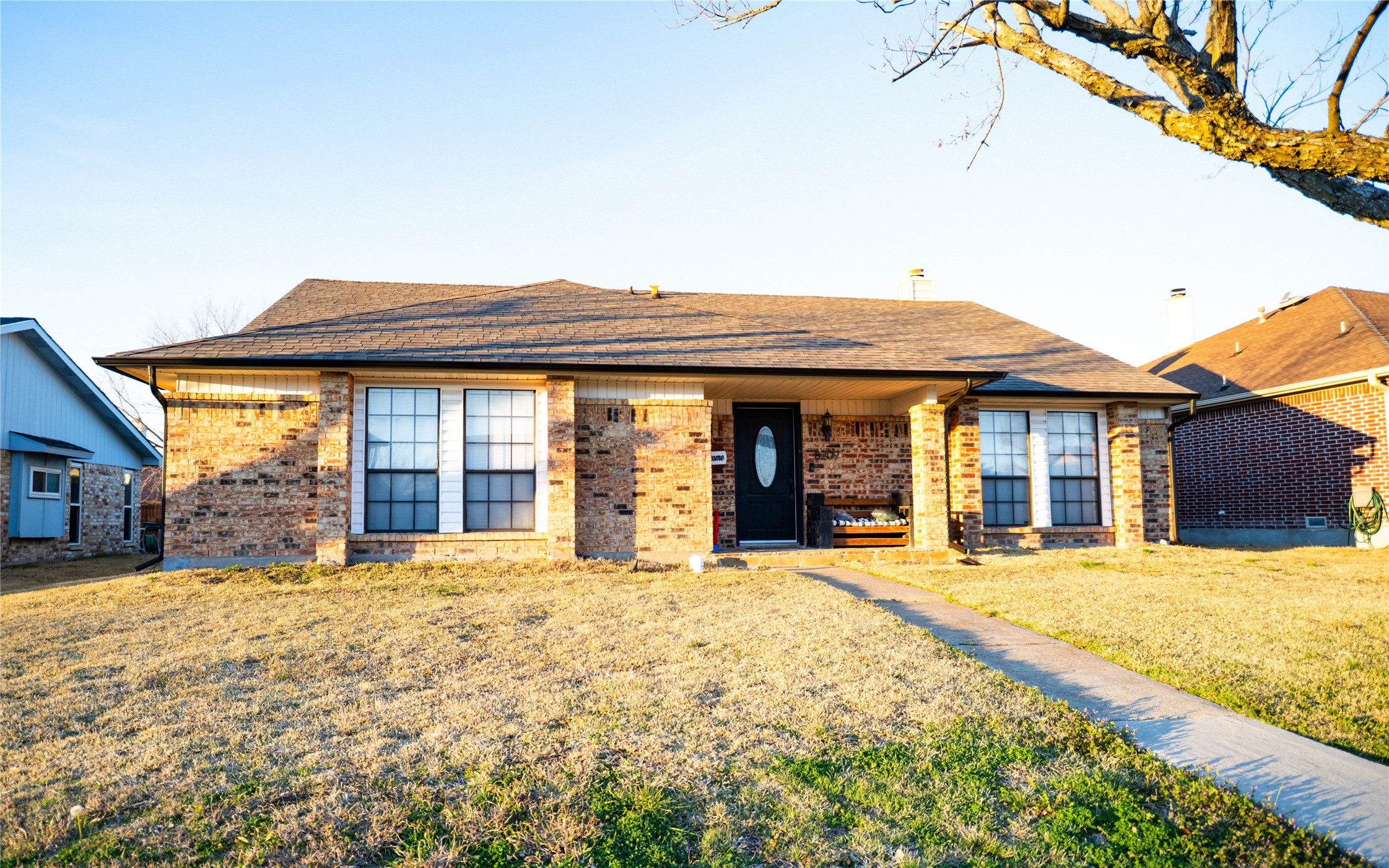 8209 Kensington Drive Rowlett TX 75088