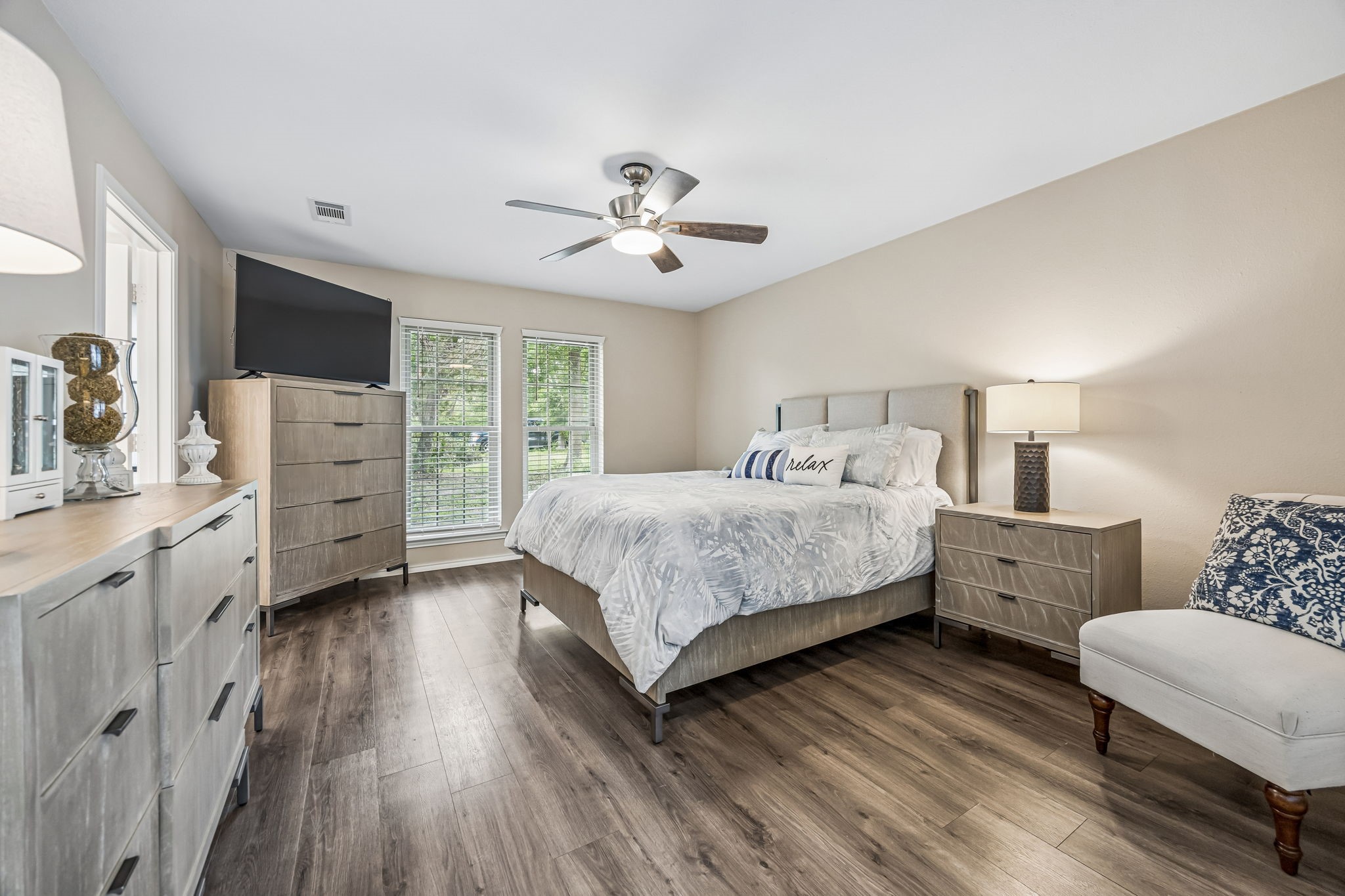 807 E State Highway 11 Tom Bean TX 75491