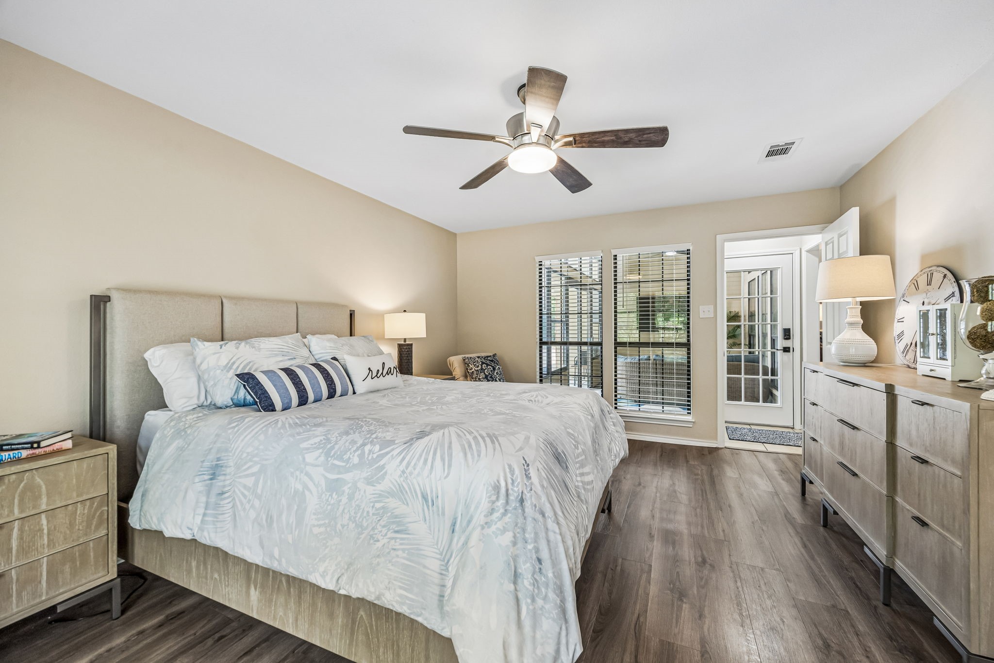 807 E State Highway 11 Tom Bean TX 75491