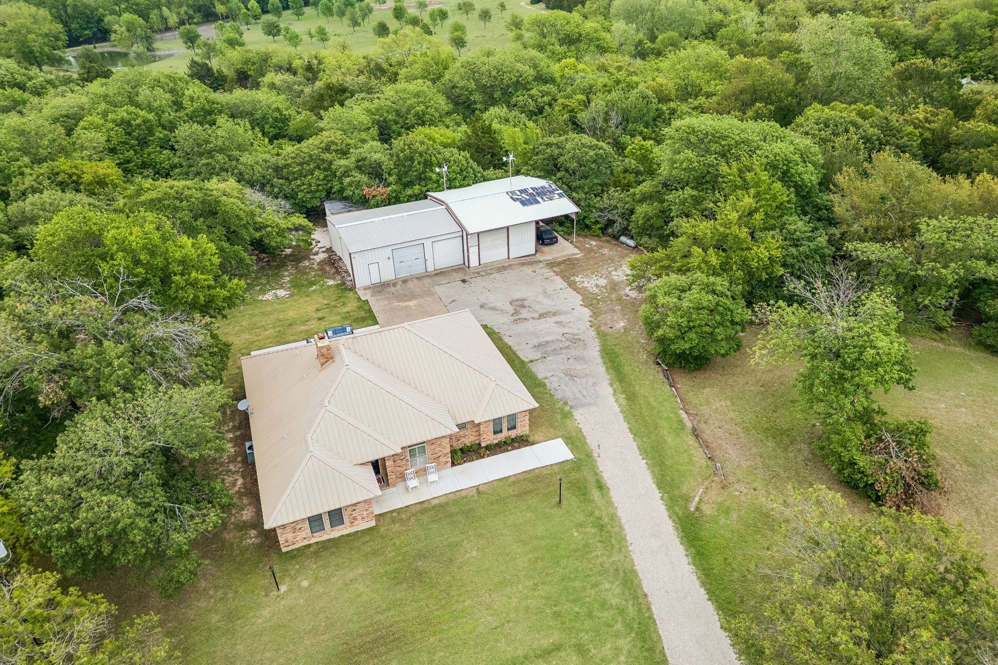 807 E State Highway 11 Tom Bean TX 75491