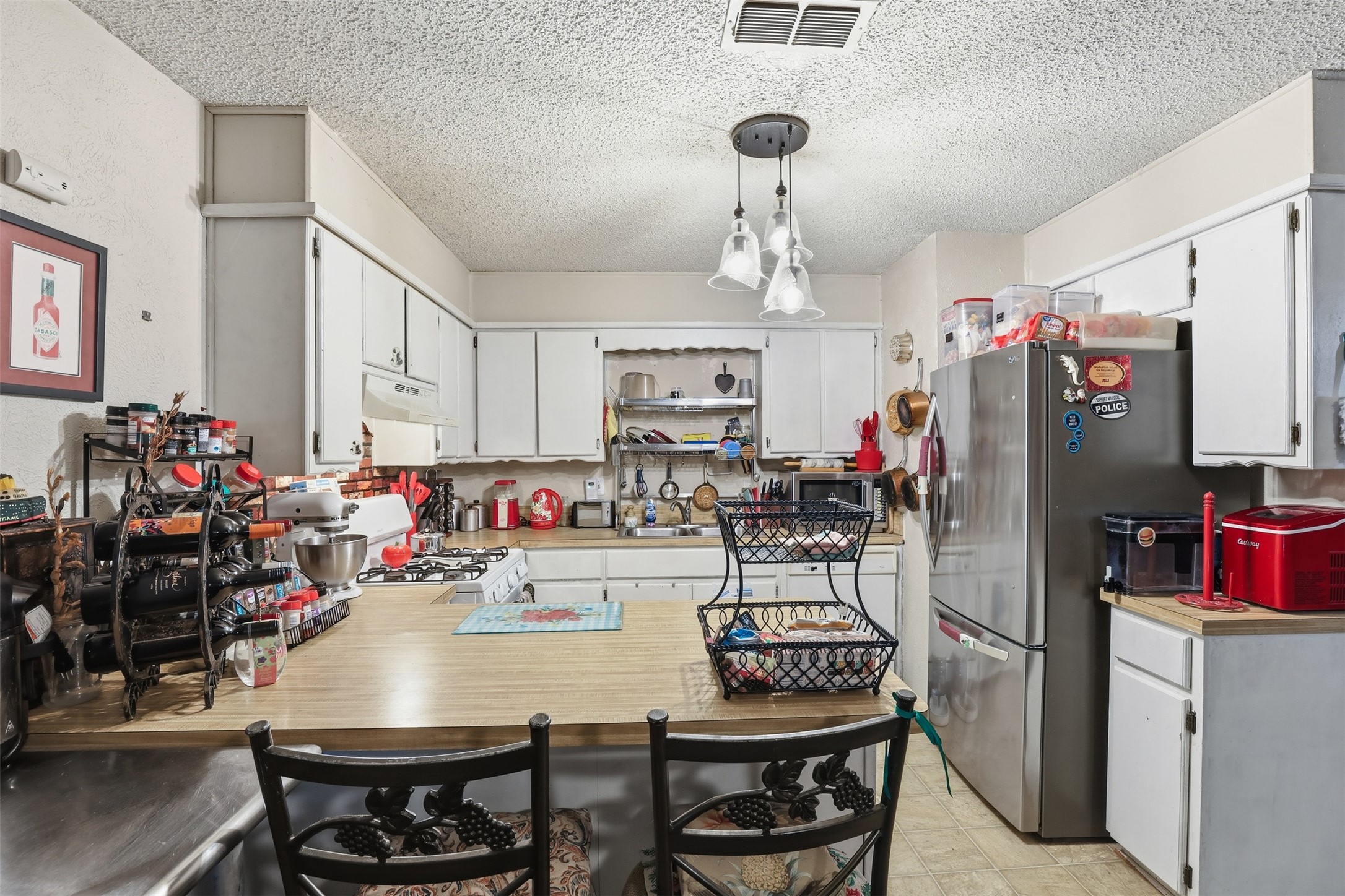 606 E Barton Street Granbury TX 76048