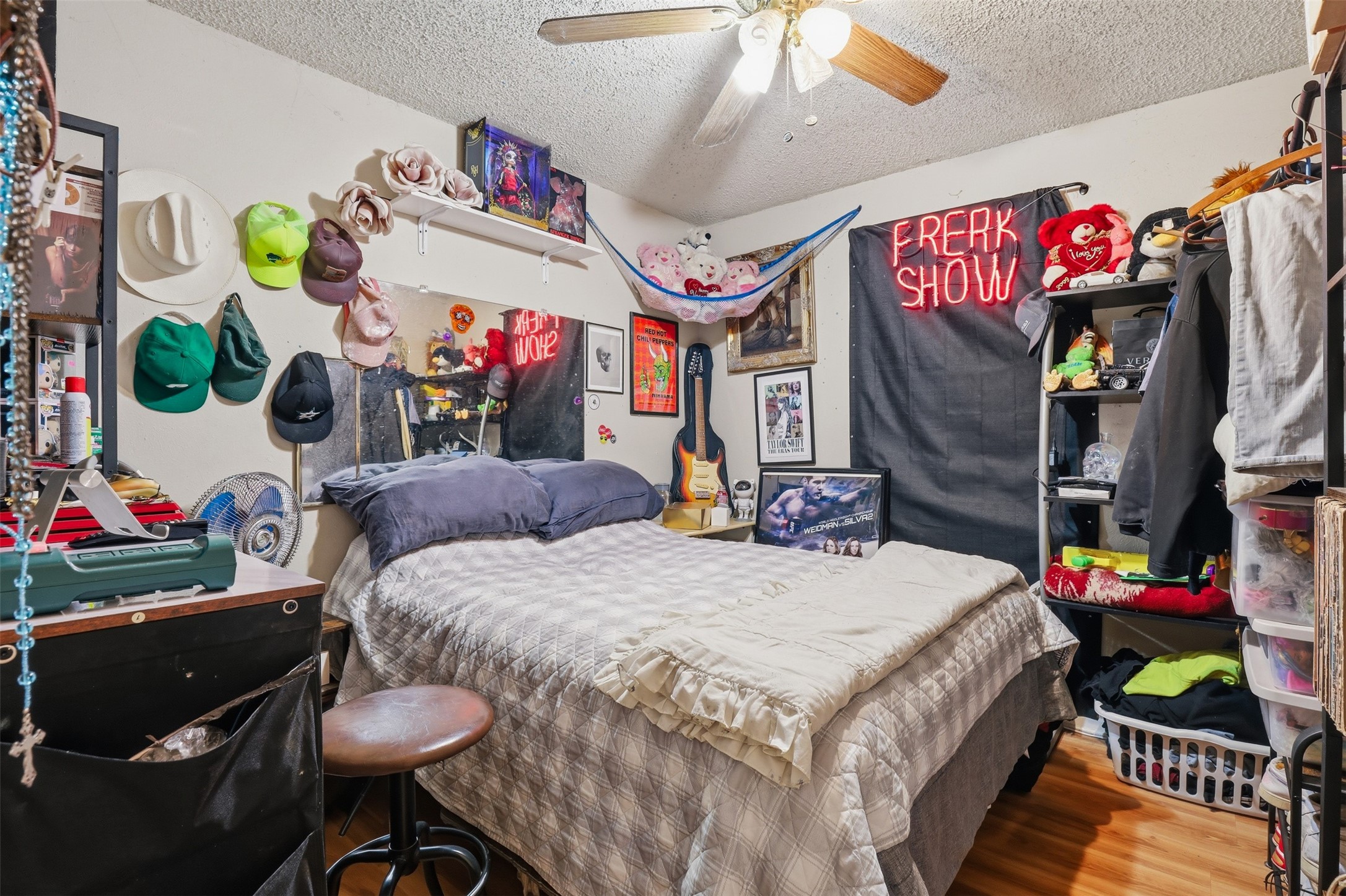 606 E Barton Street Granbury TX 76048
