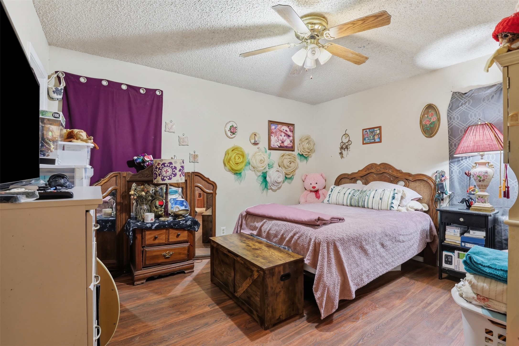 606 E Barton Street Granbury TX 76048