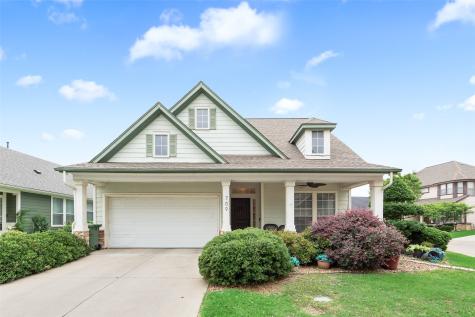 709 Creek Walk Place Arlington TX 76015