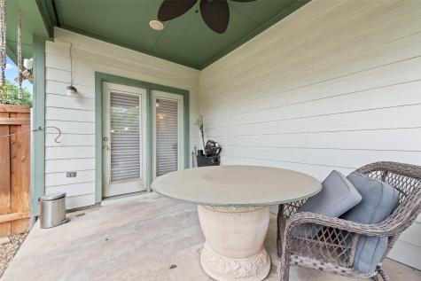 709 Creek Walk Place Arlington TX 76015