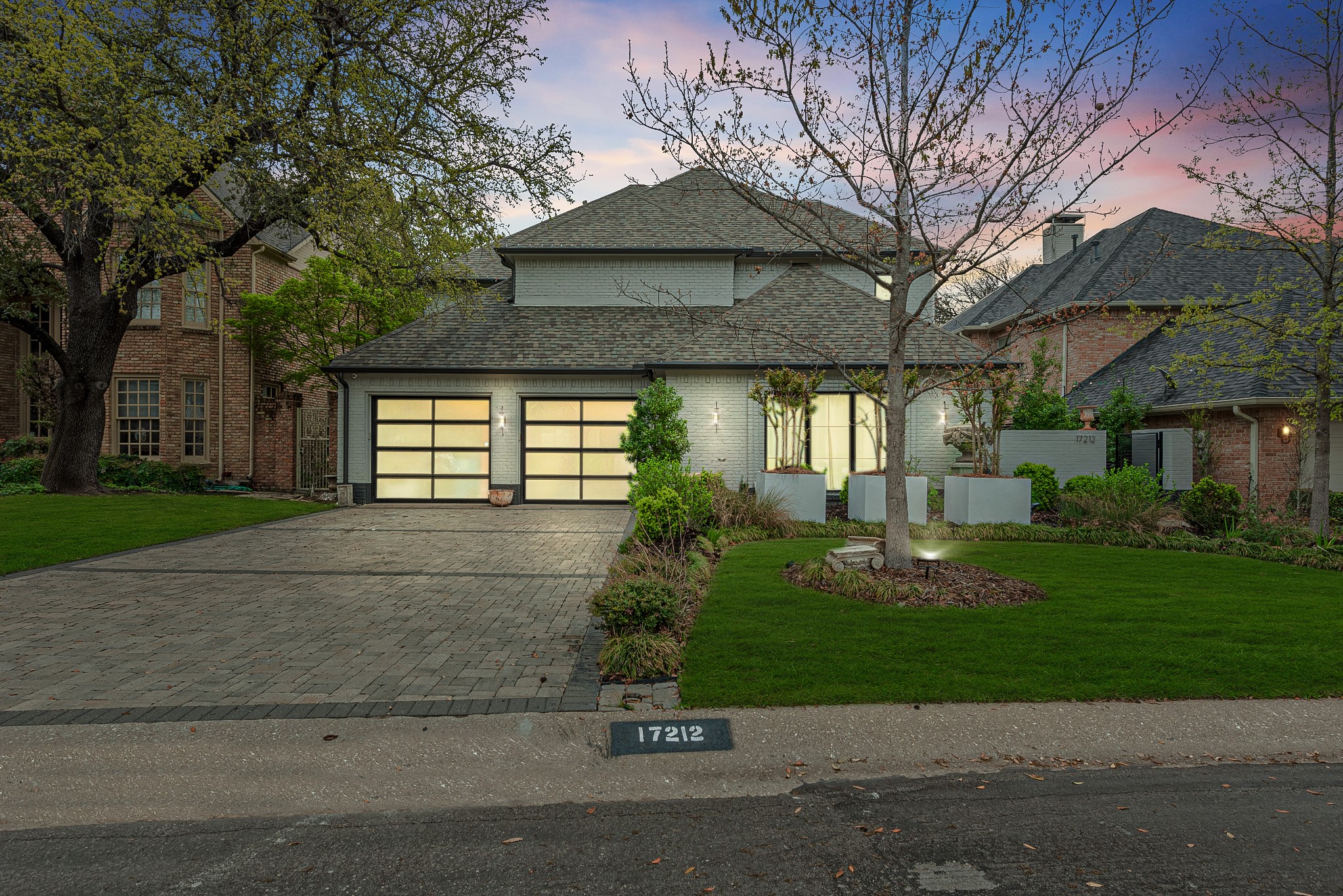 17212 Village Lane Dallas TX 75248